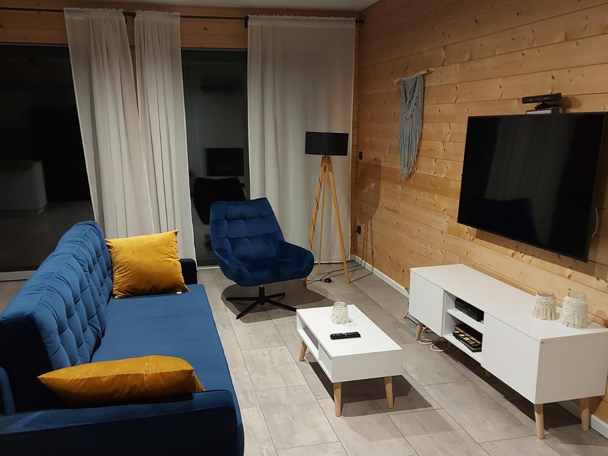 Dom Przy Lesie Villa Wielgie Bagian luar foto